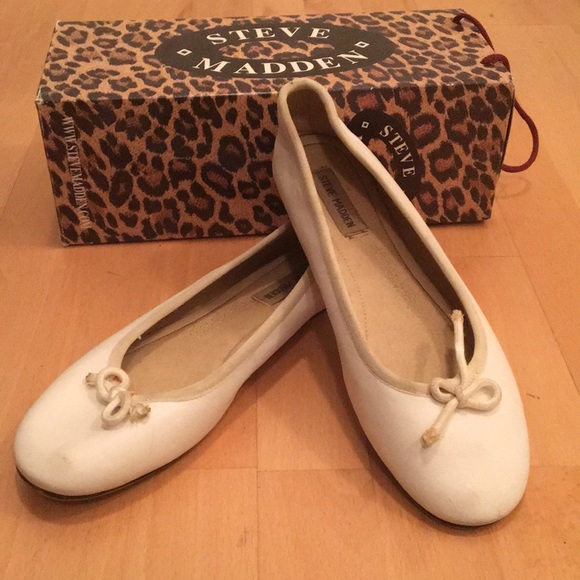 steve madden white flats